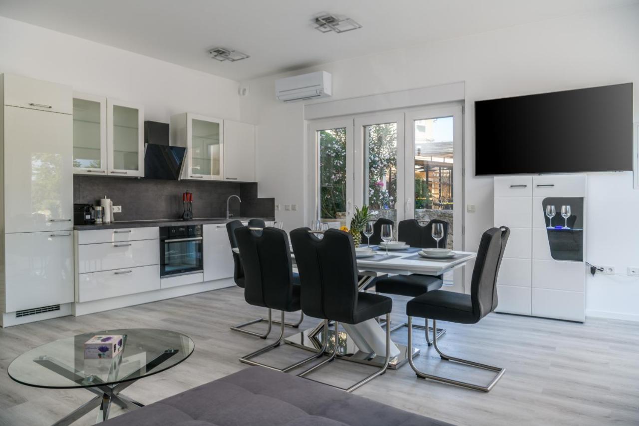 Ma Premantura Luxury Apartments Ferienwohnung Unterkunft - Premantura Pula Istria Esterno foto
