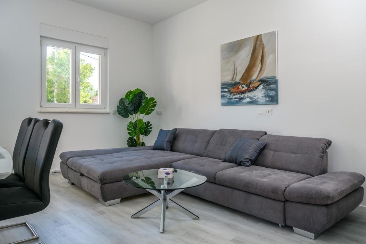 Ma Premantura Luxury Apartments Ferienwohnung Unterkunft - Premantura Pula Istria Esterno foto